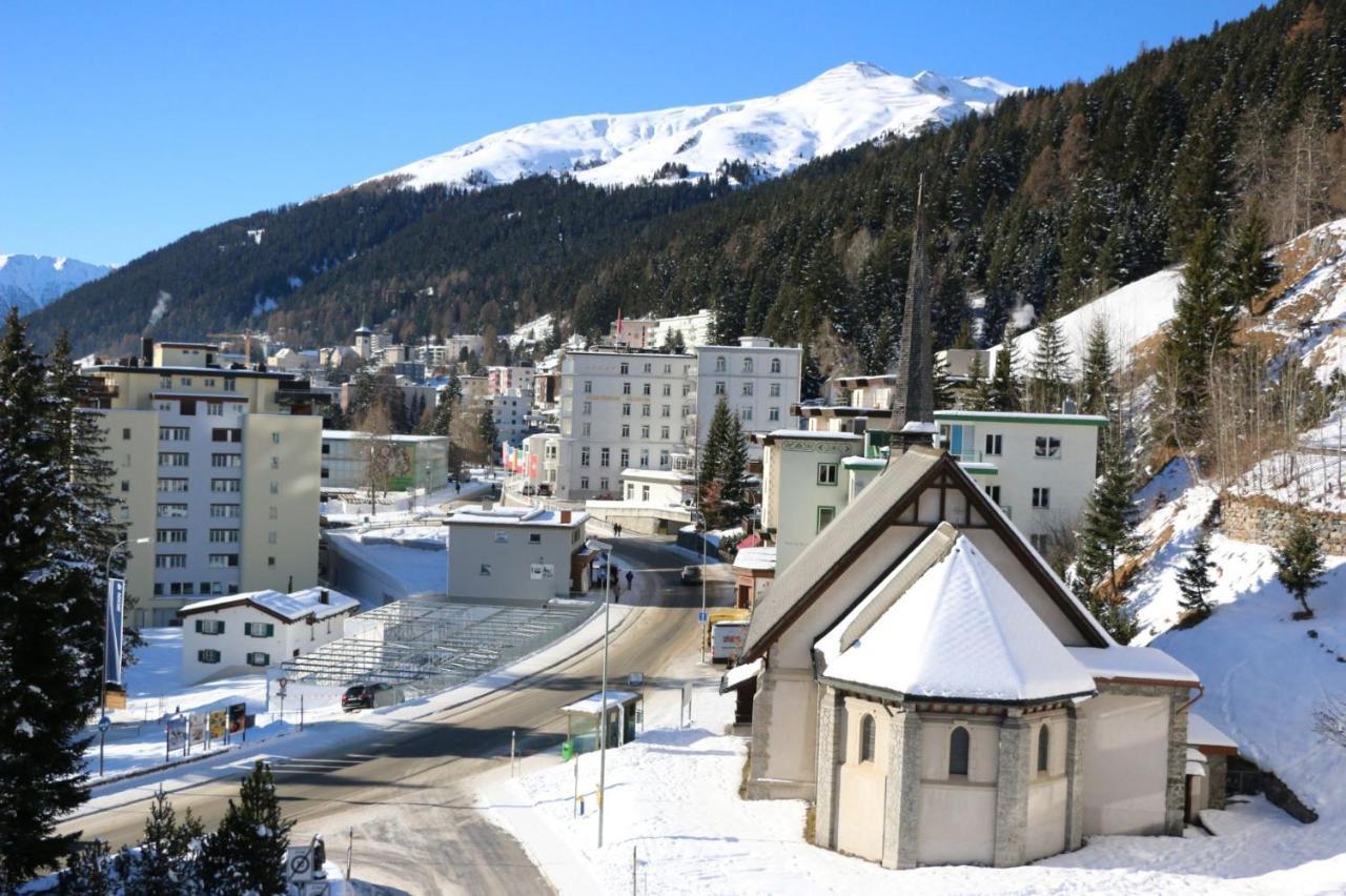 Ferienwohnungen, Carlton Am Park, Davos Platz Exterior foto