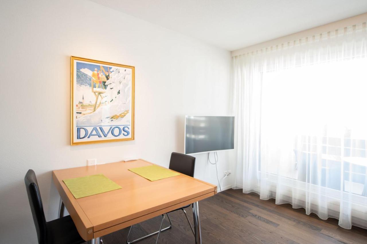 Ferienwohnungen, Carlton Am Park, Davos Platz Exterior foto